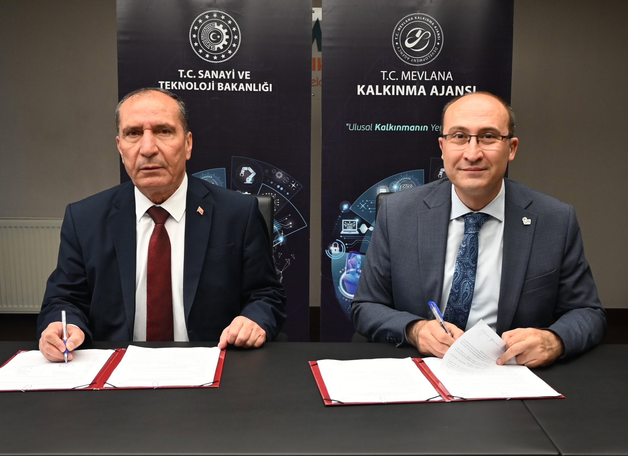 ÇUMRA KARPUZU'NUN COĞRAFİ  İŞARET  TESCİL SÜRECİ BAŞLIYOR