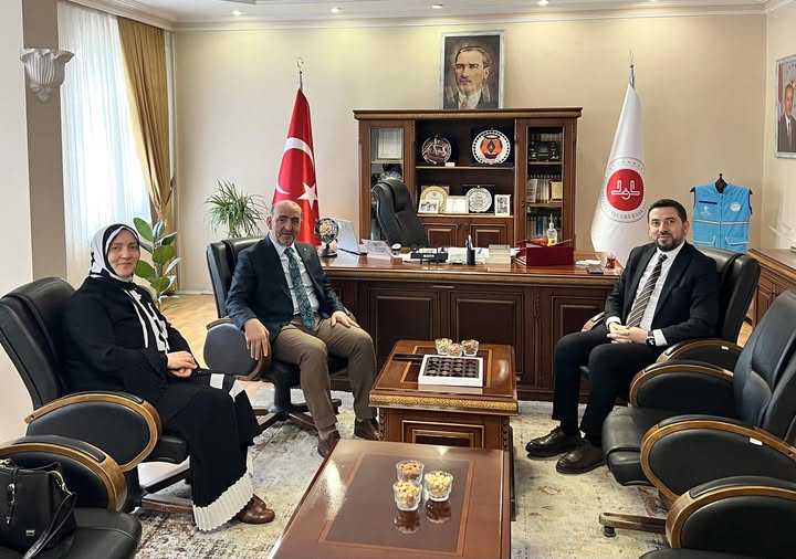 İLÇE MÜFTÜSÜ KIVRAK,  HOCASINI AĞIRLADI