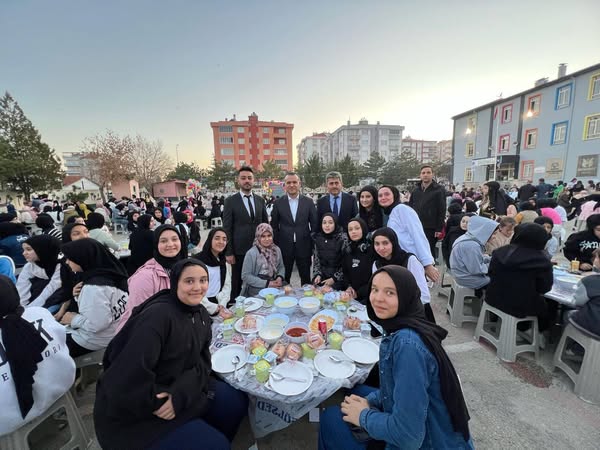 “İFTAR BULUŞMALARI”  DEVAM EDİYOR
