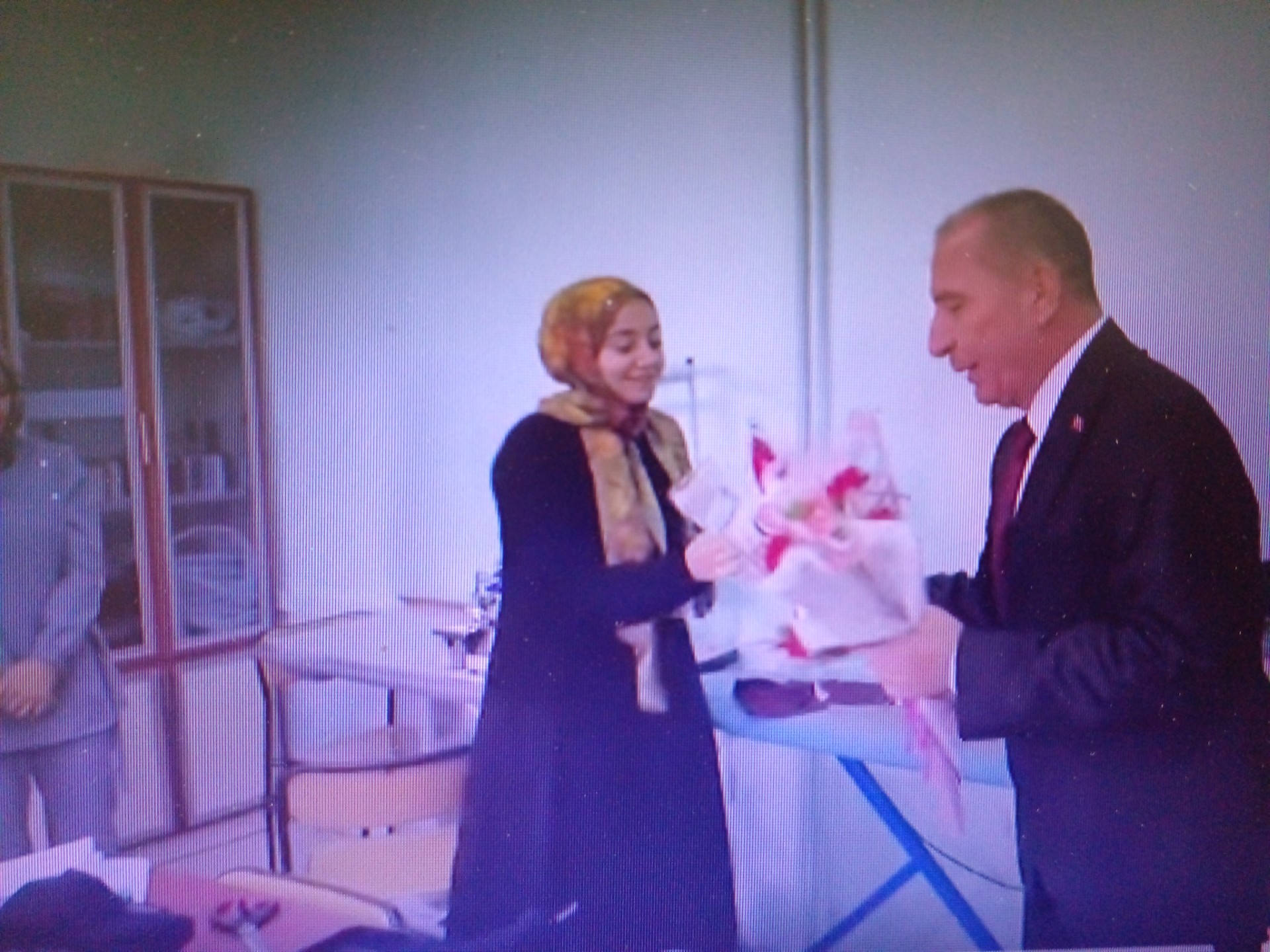 BAŞKAN AYDIN, KADINLAR GÜNÜNÜ KUTLADI